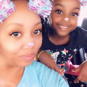 Meet your Posher, Deborah